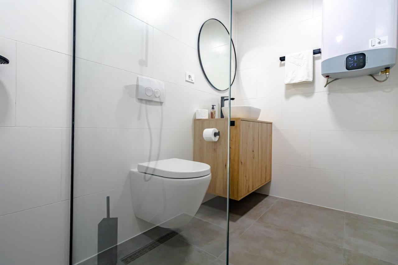 Tkalcha Studio Deluxe Apartment ซาเกร็บ ภายนอก รูปภาพ