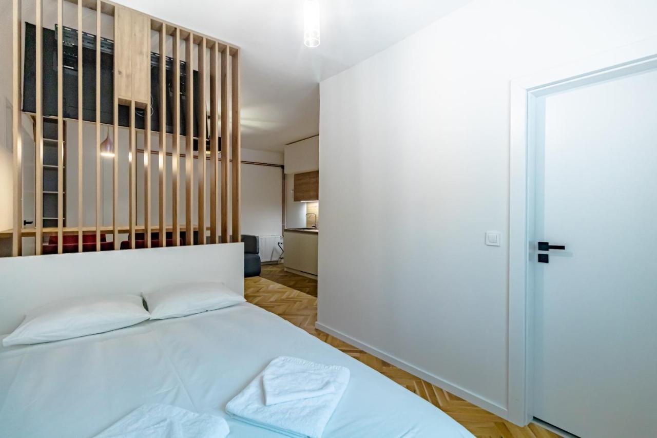 Tkalcha Studio Deluxe Apartment ซาเกร็บ ภายนอก รูปภาพ